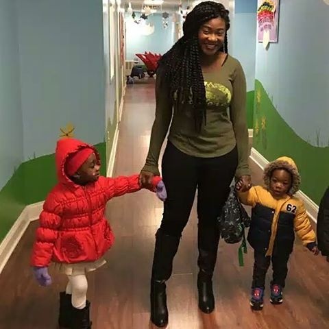 Image de Célébrités. L’actrice Nollywood, Mercy Johnson a publié sur les réseaux sociaux, l’image de ses enfants. Il faut dire qu’ils grandissent vite. Appréciez l’image.