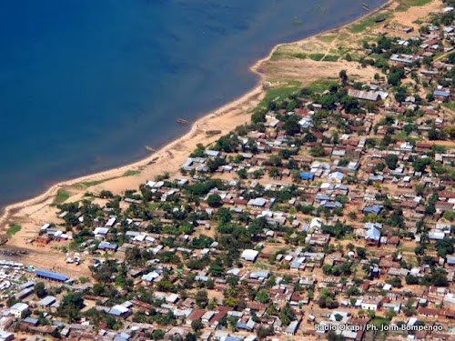 Image de Santé. Le Sud-Kivu a enregistré plus de 41 000 cas de troubles de santé mentale au cours du premier semestre de 2023, avec seulement 2,2% de ces cas transférés vers des centres de soins spécialisés. Les catastrophes naturelles, les incendies, les épidémies et d'autres situations ont contribué à l'augmentation de ces troubles mentaux. Le gouvernement prévoit de mettre en place une politique pour la prise en charge et la réduction de ces cas. Comment le Sud-Kivu peut-il renforcer le soutien aux personnes souffrant de troubles mentaux et prévenir ces problèmes à l'avenir ?